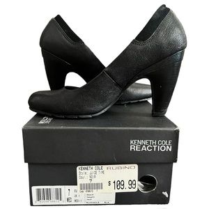 Kenneth Cole Reaction Leather High Heel Pump / Style: Juice Time / Size 7